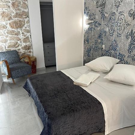Cres Studio C Buitenkant foto