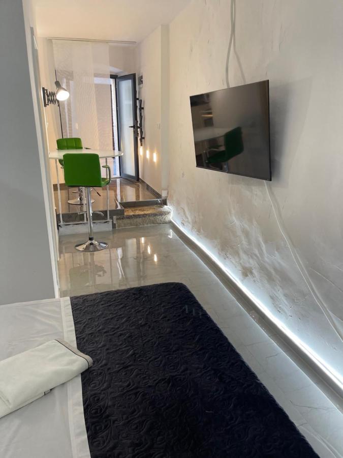 Cres Studio C Buitenkant foto